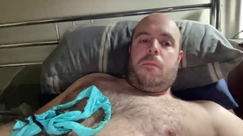 Owen2022 online show from March 2026 07:01:01 AM