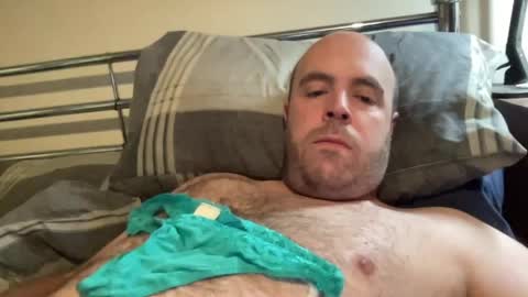 Owen2022 online show from May 2026 06:22:01 AM
