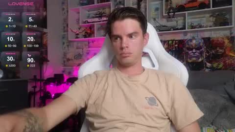 Mike online show from October 2025 12:15:02 PM