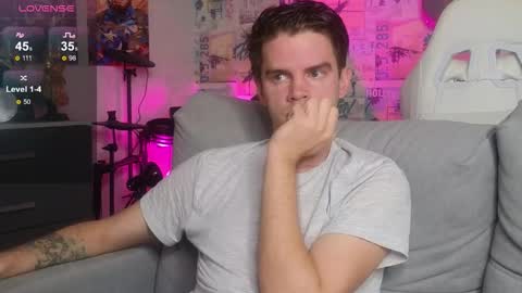 Mike online show from November 2025 12:42:01 PM