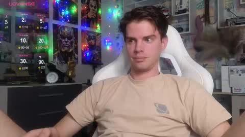 Mike online show from December 2025 02:23:02 PM