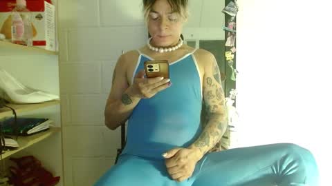 Jeannifer online show from December 2024 12:19:01 AM