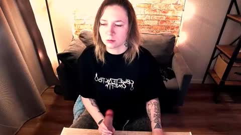 ozalin_green online show from November 2025 07:06:02 AM