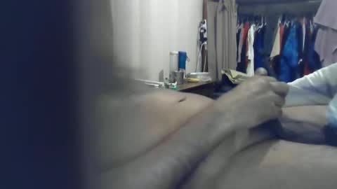 ozchaad online show from October 2025 12:44:02 PM