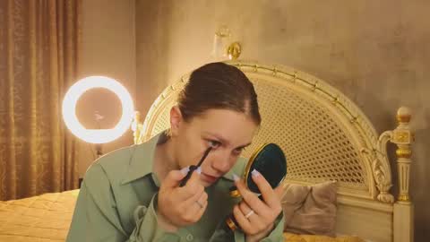 Call me Gabriela online show from February 2026 03:33:01 AM