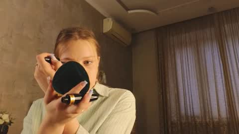 Call me Gabriela online show from February 2026 03:54:01 AM