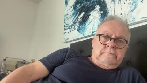 ozhairybearxxxx online show from February 2026 03:48:01 AM