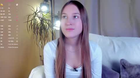 Caroline or just Lina online show from November 2025 01:16:01 AM