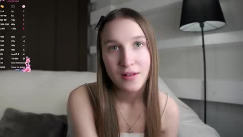 Caroline or just Lina online show from December 2025 01:33:02 AM