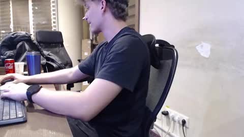 ozilla0699 online show from January 2025 04:00:01 AM