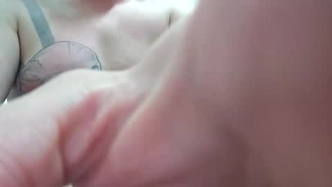 Snapshot of ozone1992 chatting on January 2025 06:13:02 AM ozone1992 online show from January 2025 06:13:02 AM