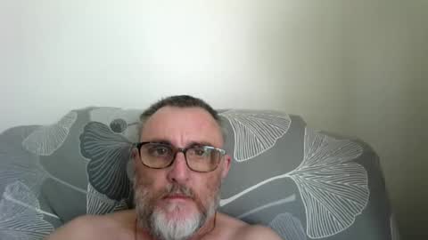 Snapshot of ozzie_male77 chatting on December 2024 03:14:02 AM Brian online show from December 2024 03:14:02 AM