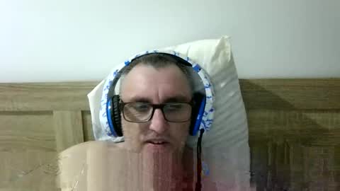 Snapshot of ozzie_male77 chatting on September 2025 11:37:01 AM Brian online show from September 2025 11:37:01 AM