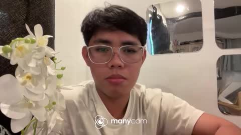 Snapshot of p1noytwink_ chatting on October 2025 10:39:01 PM Terrence online show from October 2025 10:39:01 PM