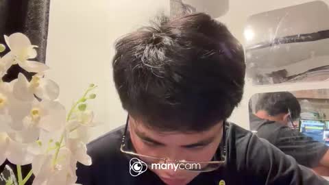 Snapshot of p1noytwink_ chatting on October 2025 10:27:02 AM Terrence online show from October 2025 10:27:02 AM