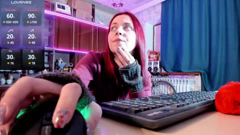 Ella online show from December 2024 04:28:01 PM