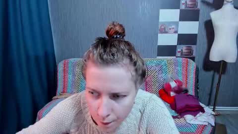 Ella online show from December 2025 07:17:01 AM