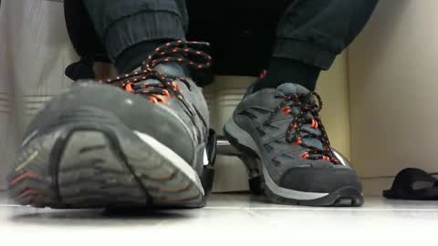 Pablo Meness online show from February 2025 05:04:02 PM