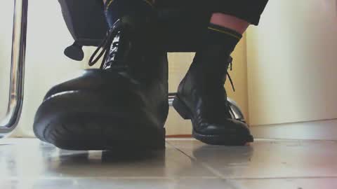 Pablo Meness online show from February 2025 10:26:01 AM