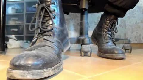 Pablo Meness online show from December 2025 10:45:02 AM