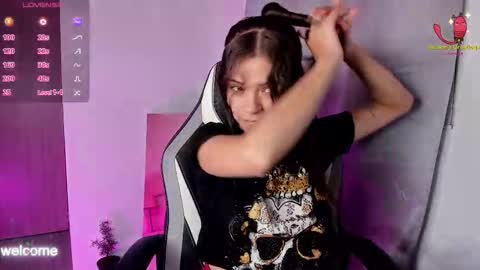 Snapshot of paigejayden chatting on November 2025 04:01:01 AM Paige online show from November 2025 04:01:01 AM