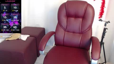 Snapshot of paiper_halliwey chatting on February 2026 05:27:01 PM paiper online show from February 2026 05:27:01 PM