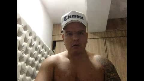 paisaexotico online show from November 2025 03:16:01 AM