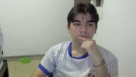 pakun_ online show from May 2026 01:23:02 AM