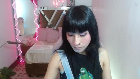 palmerfox_tay online show from January 2025 11:41:01 AM