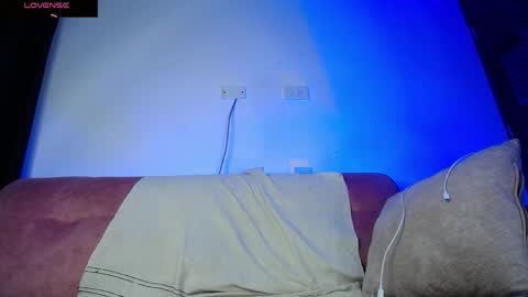 Palo Santo online show from May 2026 08:32:01 AM