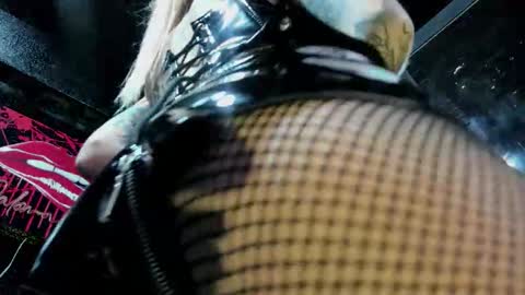 Paloma online show from March 2026 09:30:01 PM