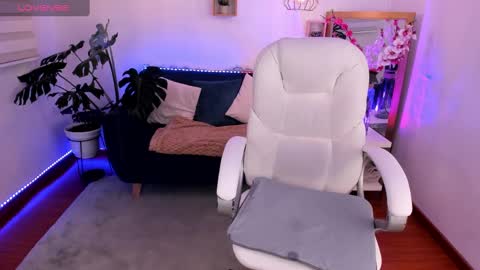 Snapshot of pamela_cheverry chatting on March 2025 09:58:02 AM Pamela online show from March 2025 09:58:02 AM