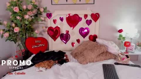 Pamela Duque  online show from February 2025 10:12:02 AM