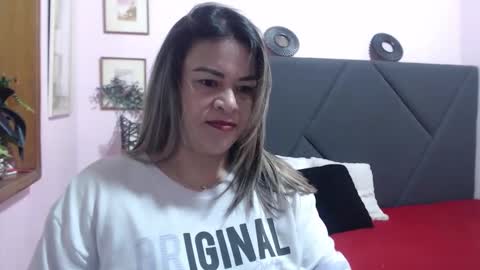 pamela_echeverria online show from November 2025 12:06:02 PM