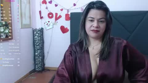 pamela_echeverria online show from April 2026 01:41:02 PM
