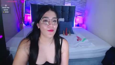 pamela  online show from June 2026 11:35:02 PM