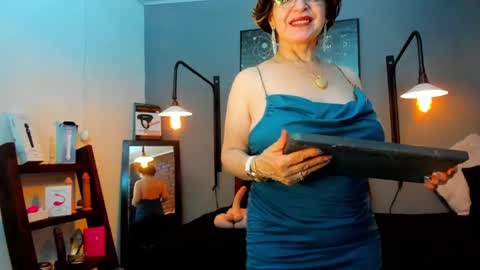 pamela_mature41 online show from May 2026 07:39:01 AM