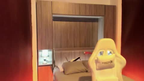  P A M  online show from October 2025 04:21:02 AM