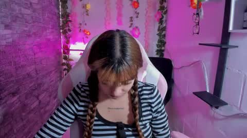 pamelajhonsom online show from October 2025 02:20:01 PM