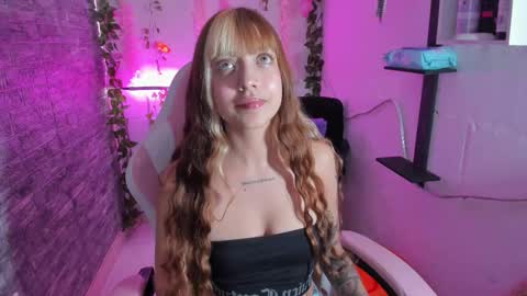 pamelajhonsom online show from November 2025 09:04:01 PM