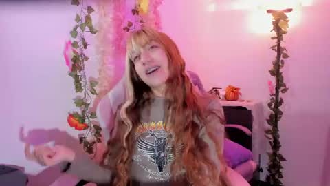 Snapshot of pamelajhonsom chatting on June 2026 03:12:02 AM pamelajhonsom online show from June 2026 03:12:02 AM