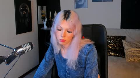 Pamelamy online show from December 2024 01:25:01 PM