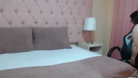 Snapshot of pamelanix chatting on August 2026 09:57:02 PM pamelanix online show from August 2026 09:57:02 PM