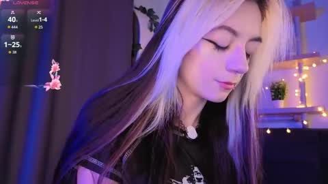 Diana online show from May 2026 03:09:01 PM
