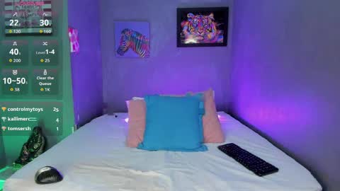Pammela online show from May 2026 05:43:01 PM