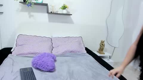 Snapshot of pammellastone chatting on October 2025 07:14:02 PM PAMELA online show from October 2025 07:14:02 PM