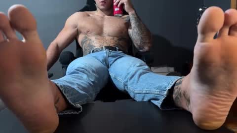 Snapshot of panther_style chatting on October 2025 12:58:01 PM Oleg online show from October 2025 12:58:01 PM