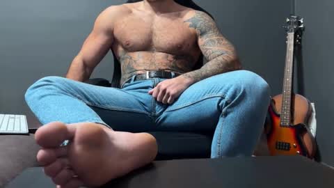 Snapshot of panther_style chatting on October 2025 02:18:02 PM Oleg online show from October 2025 02:18:02 PM