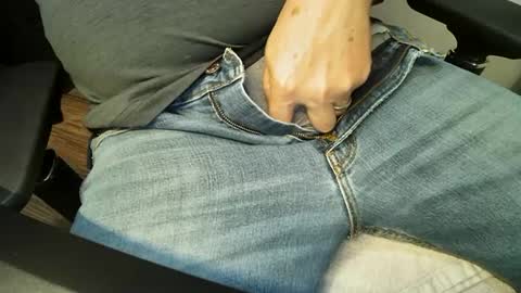 pantherboy79 online show from December 2024 07:36:01 PM