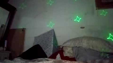 a online show from October 2025 02:06:02 AM